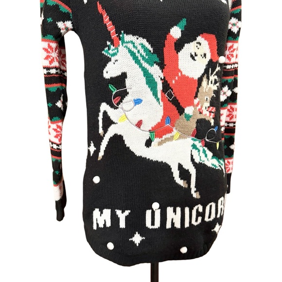 No Boundaries Light Up Ugly Christmas Sweater With Santa Riding Unicorn Size M - Picture 6 of 11